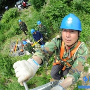 送电工吕清森 扎根深山30年