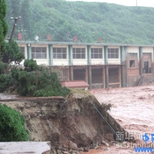 72小时生死时速 国家电网“8.31”喜德洪灾抗洪抢险（图）