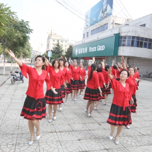 快乐生活舞起来（图）