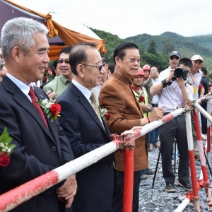 南方电网投资老挝南塔河一号水电站项目截流