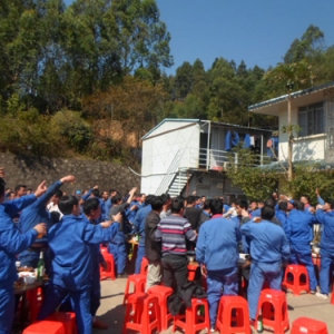 三千检修人坚守检修岗位 共贺平安新春